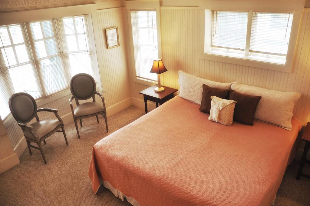 Om Sanctuary Holistic Retreat Hotel Asheville Exterior photo